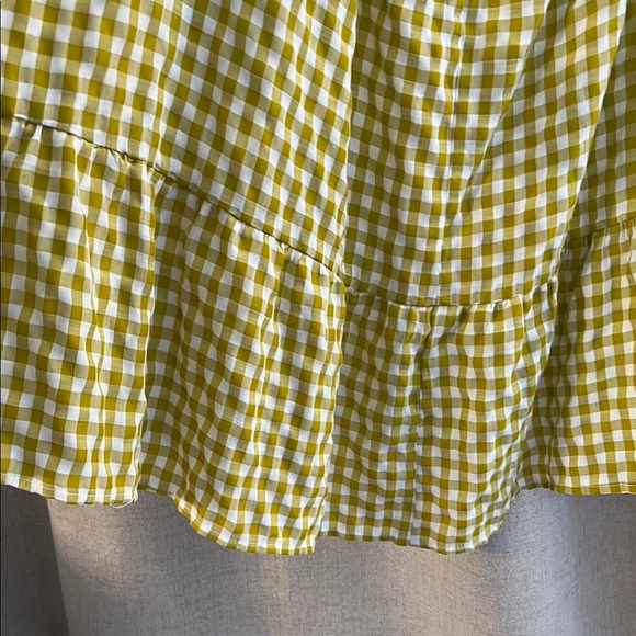 Yellow and White Tiered Puff Sleeve Midi Dress - Picture 3 of 5